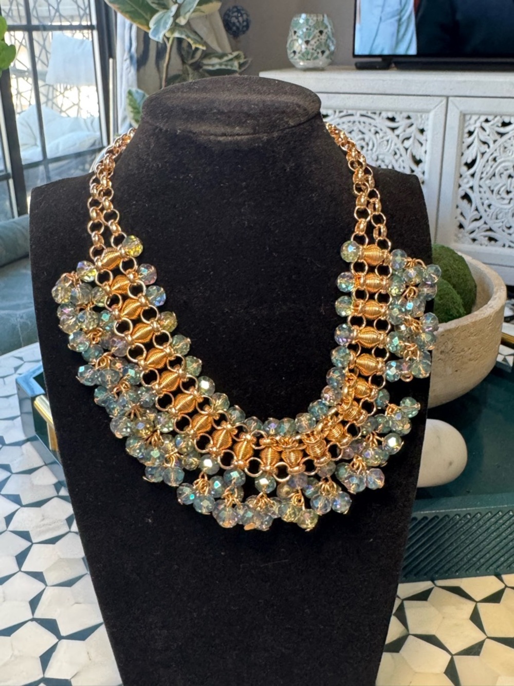 Gold Chain Necklace with Iridescent Blue-Green Crystal Drops - Picture 4 of 4